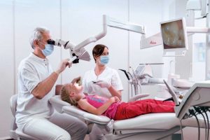 endodontie chirurgie la microscop